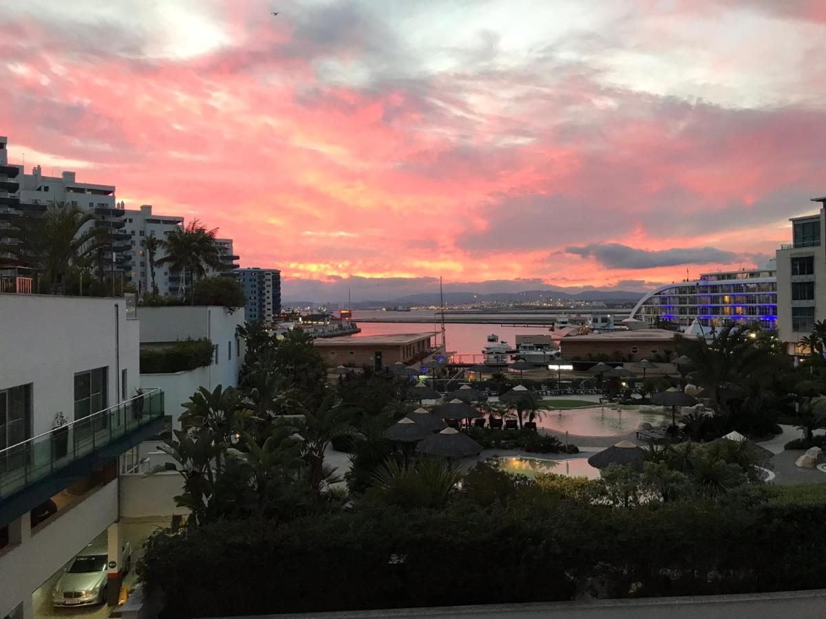 Swimming Pools Apartment In Ocean Village - 2 Bed 2 Bath Rock View Gibraltar Exterior photo